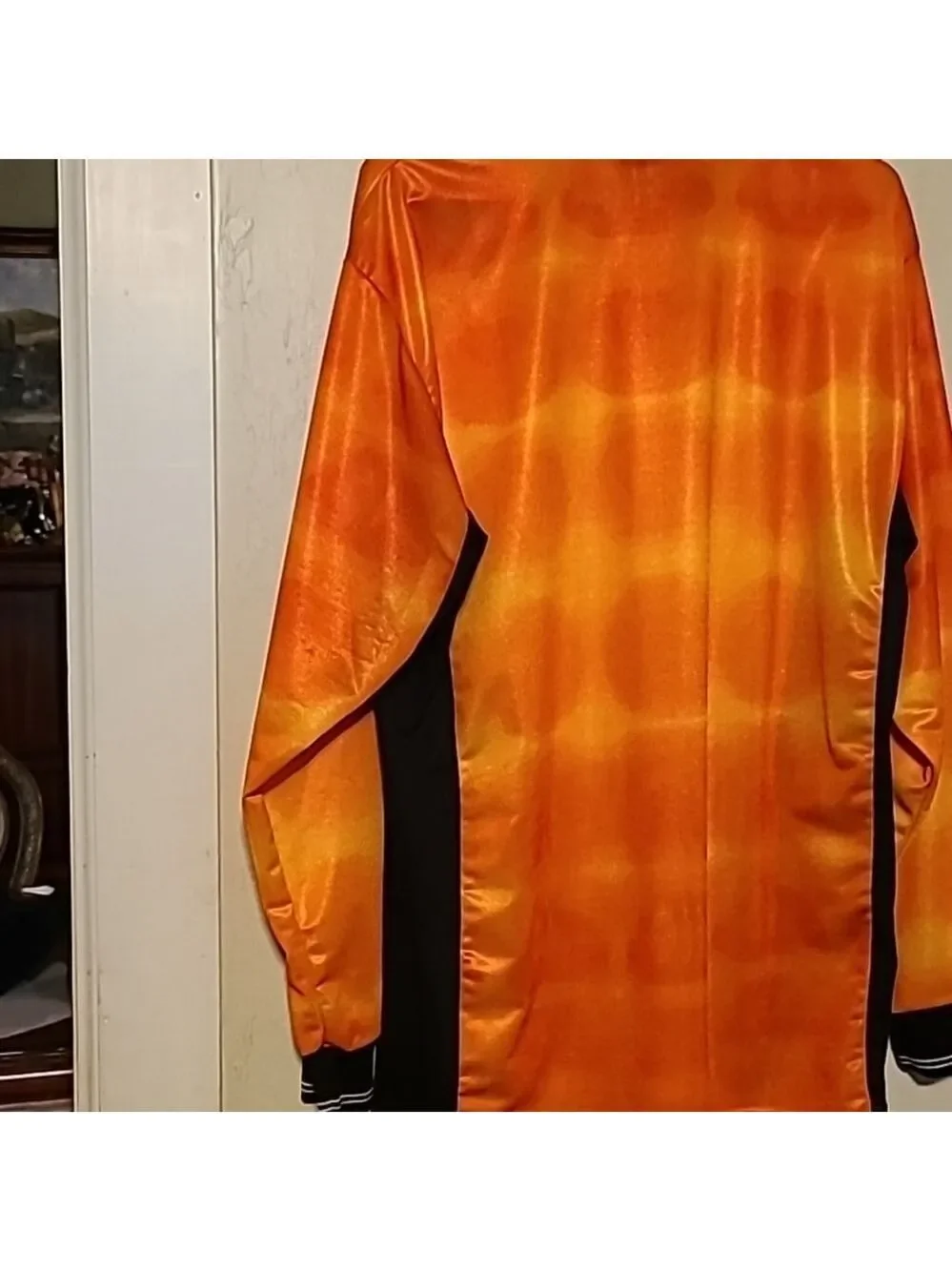 Nike Team vintage Soccer jersey made in USA. Orange/black. (#473)